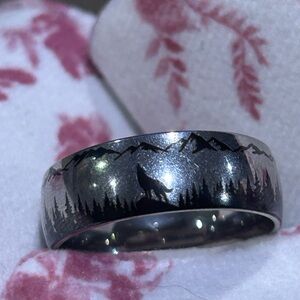 Silver Wolf and Mountain Ring